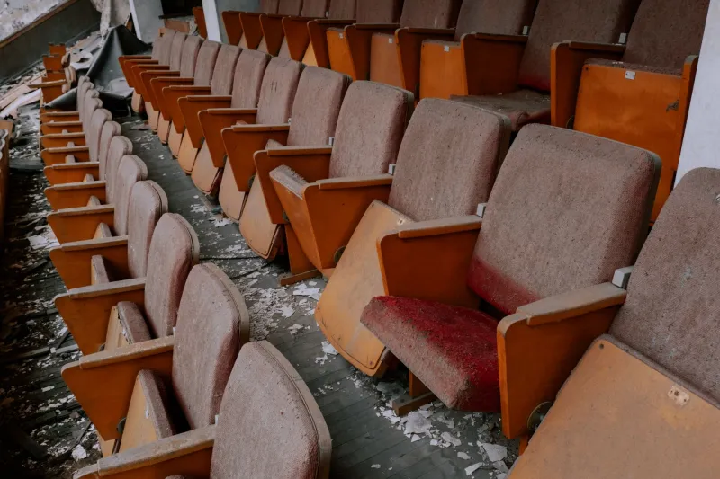 Lights Out: The Ghostly Fate of Omaha's Grand Movie Palaces and the Projectionists Who Flickered Into Thin Air