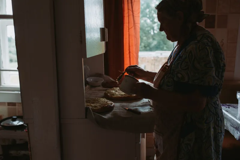 The Recipe Detectives: Chasing Omaha's Vanished Immigrant Kitchens Through Ash, Memory, and Miracle Scraps of Paper